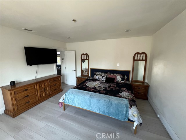 8702 Stewart And Gray Road, Downey, California 90241, 3 Bedrooms Bedrooms, ,2 BathroomsBathrooms,Single Family Residence,For Sale,Stewart And Gray,DW24010695