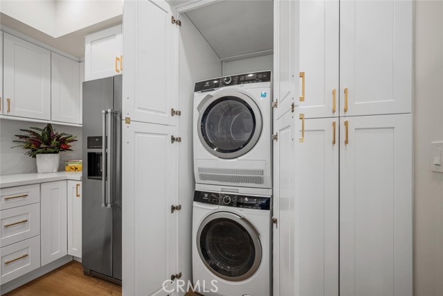 Detail Gallery Image 26 of 39 For 1271 Kenwood Rd 163l,  Seal Beach,  CA 90740 - 2 Beds | 1/1 Baths