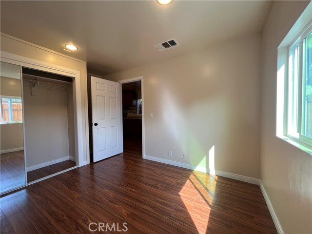 Detail Gallery Image 9 of 11 For 4727 Milne Dr, Torrance,  CA 90505 - 2 Beds | 1 Baths