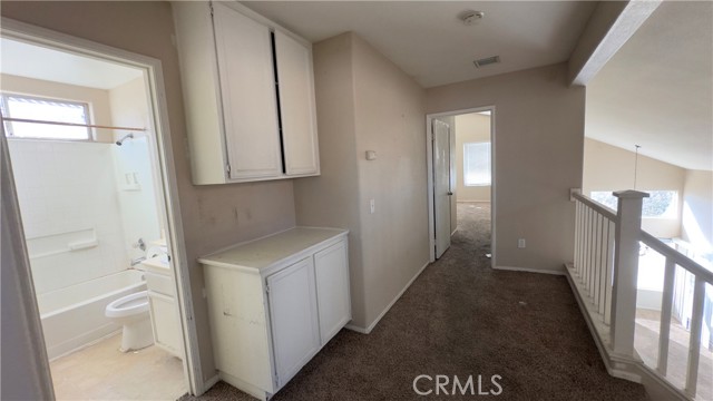 Detail Gallery Image 6 of 21 For 16611 War Cloud Dr, Moreno Valley,  CA 92551 - 3 Beds | 2/1 Baths