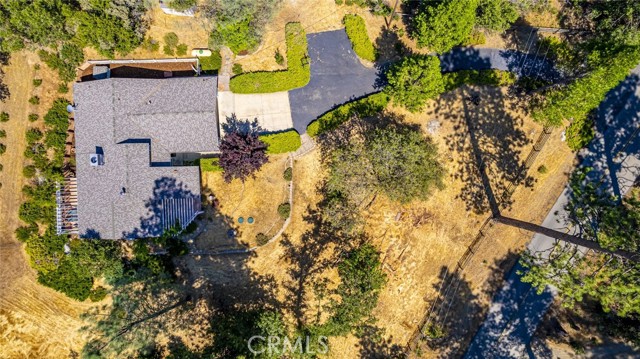 Detail Gallery Image 2 of 45 For 3460 Triangle Rd, Mariposa,  CA 95338 - 3 Beds | 2 Baths