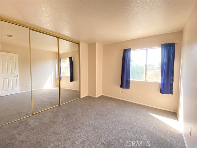 Detail Gallery Image 19 of 25 For 24298 Rimview Rd, Moreno Valley,  CA 92557 - 4 Beds | 3 Baths