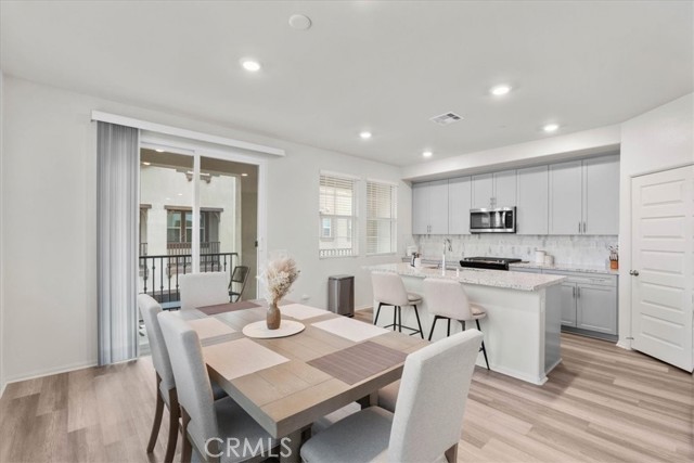 Front Image Thumbnail for CRSW26063963