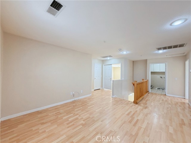 Detail Gallery Image 18 of 36 For 5793 Oakdale Ln, Fontana,  CA 92336 - 5 Beds | 3 Baths