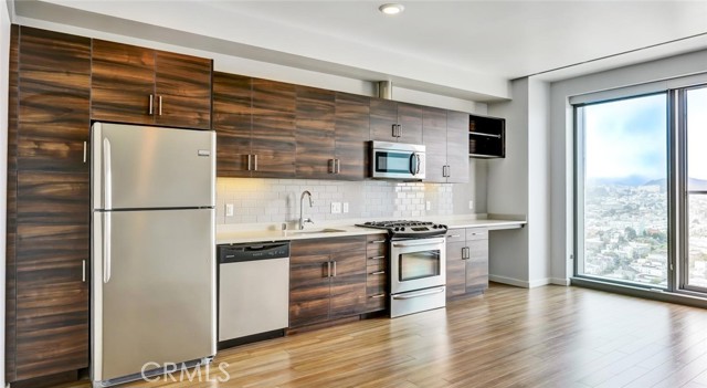 Detail Gallery Image 13 of 75 For 100 Van Ness Ave #1810,  San Francisco,  CA 94102 - 1 Beds | 1 Baths