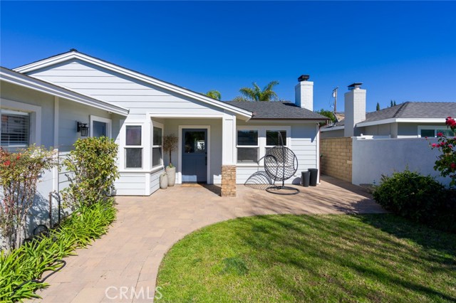 234 Palmer St, Costa Mesa, CA 92627