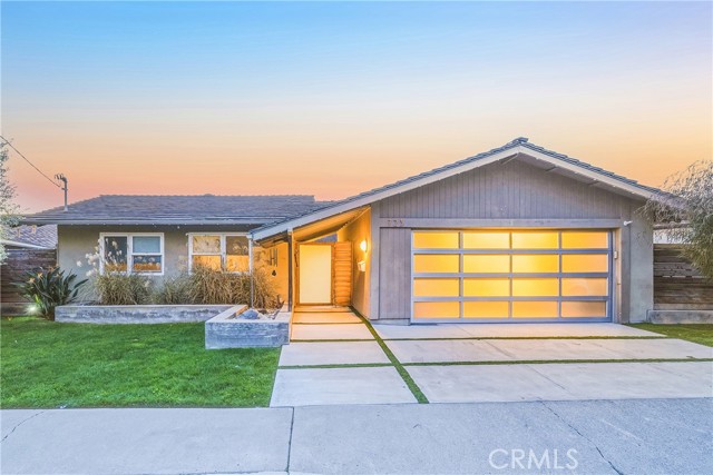 Detail Gallery Image 2 of 40 For 723 Avenida Presidio, San Clemente,  CA 92672 - 4 Beds | 2 Baths