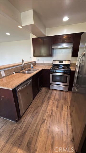 252 Avenida Lobeiro, San Clemente CA: https://media.crmls.org/medias/dae90d0f-2bd5-4065-97db-dc4386ad8efe.jpg