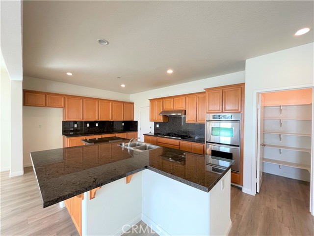 Detail Gallery Image 7 of 40 For 4864 Highview St, Chino Hills,  CA 91709 - 5 Beds | 4/1 Baths