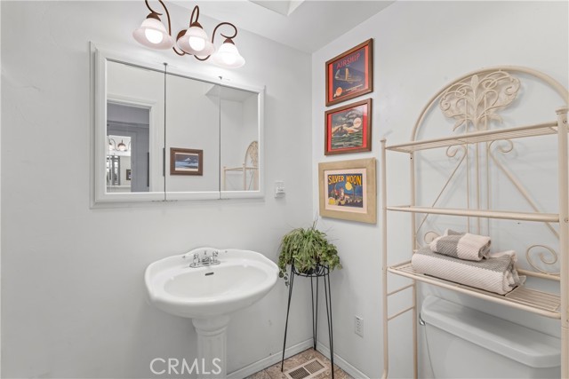 Image 15 of 51 For 705 Cypress Road