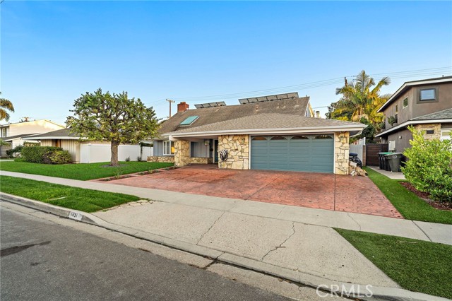Detail Gallery Image 3 of 56 For 1851 Pitcairn, Costa Mesa,  CA 92626 - 4 Beds | 4 Baths
