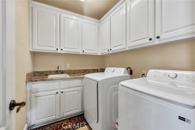 21551 Via Liago, Perris CA: https://media.crmls.org/medias/daeb6175-b36a-40d8-8c84-8145f834c160.jpg