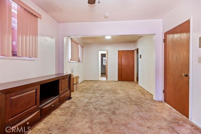 Detail Gallery Image 18 of 43 For 920 W Citrus St, Colton,  CA 92324 - 3 Beds | 1/1 Baths