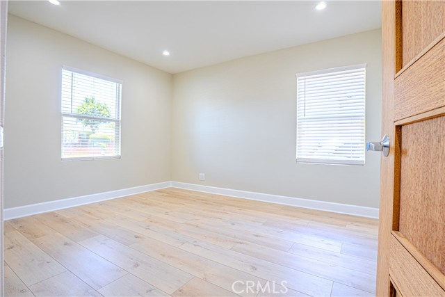 Detail Gallery Image 20 of 38 For 417 E 44th Way, Long Beach,  CA 90807 - 3 Beds | 2 Baths
