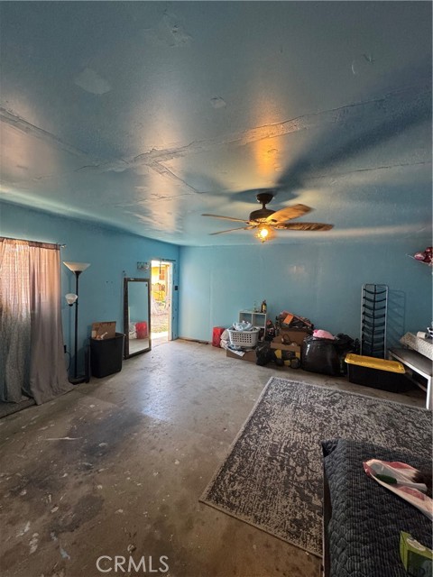1004 Paloma Street, Bakersfield CA: https://media.crmls.org/medias/daeb87cb-85ed-47cc-98ec-119d34efef30.jpg