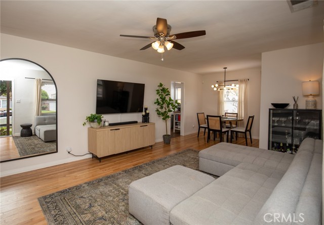 14835 Dalman Street, Whittier CA: https://media.crmls.org/medias/daed68a5-0508-47d3-a961-cc914e4b279f.jpg