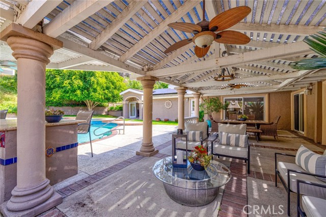 Detail Gallery Image 31 of 37 For 2504 Sarandi Grande, Hacienda Heights,  CA 91745 - 4 Beds | 3/1 Baths