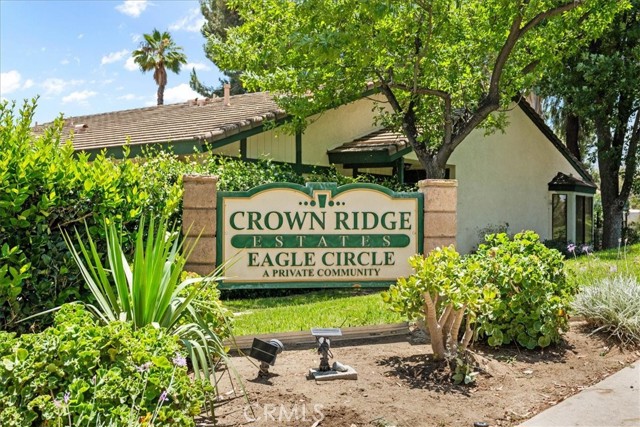 2587 Eagle Circle, Corona CA: https://media.crmls.org/medias/daee2c50-0925-4a3f-b6be-f972f21af814.jpg