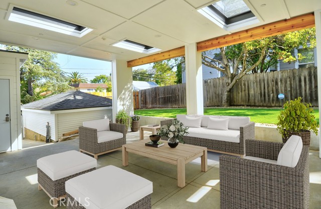 1700 Osos Street, San Luis Obispo CA: https://media.crmls.org/medias/daee5fac-dae3-43cf-b794-d9db49191065.jpg
