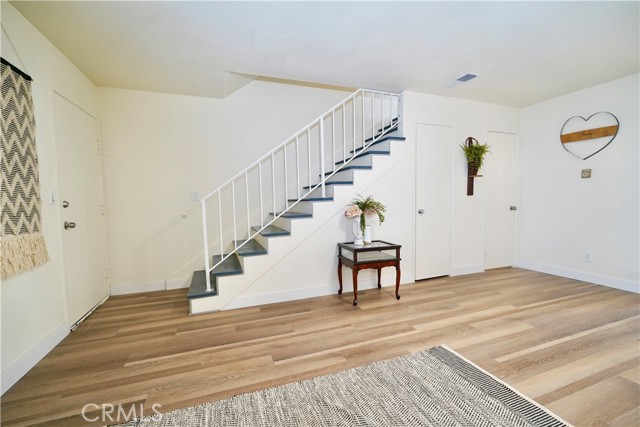 Detail Gallery Image 5 of 20 For 23624 Western Ave #B,  Harbor City,  CA 90710 - 3 Beds | 1/1 Baths