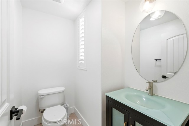 Detail Gallery Image 15 of 35 For 11537 Amalfi, Porter Ranch,  CA 91326 - 2 Beds | 3 Baths