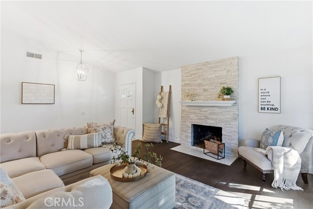 Detail Gallery Image 4 of 32 For 26491 Montecito, Mission Viejo,  CA 92691 - 4 Beds | 2 Baths