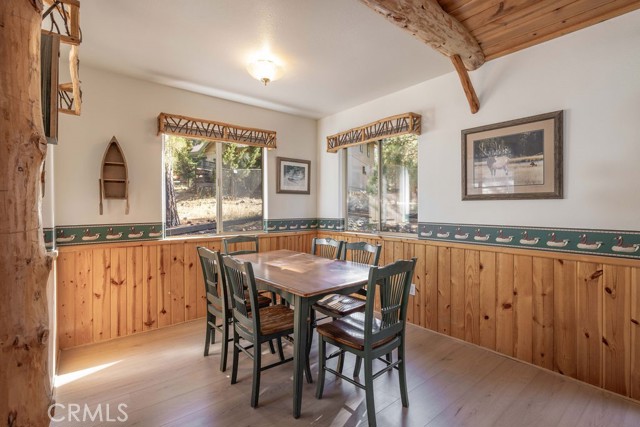 Detail Gallery Image 31 of 46 For 320 Dove Ct, Big Bear Lake,  CA 92315 - 3 Beds | 2 Baths