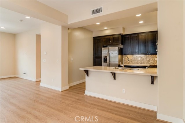 827 Basil Lane, San Luis Obispo CA: https://media.crmls.org/medias/daf37662-3ce2-4d9e-ba08-fd778da9c446.jpg