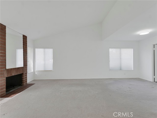 Detail Gallery Image 8 of 45 For 8390 Faust, West Hills,  CA 91304 - 4 Beds | 2 Baths