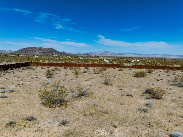 Image 24 of 27 For 425 Gerber Avenue