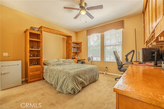 Detail Gallery Image 26 of 48 For 574 Oak Tree Ct, Simi Valley,  CA 93065 - 5 Beds | 4/1 Baths