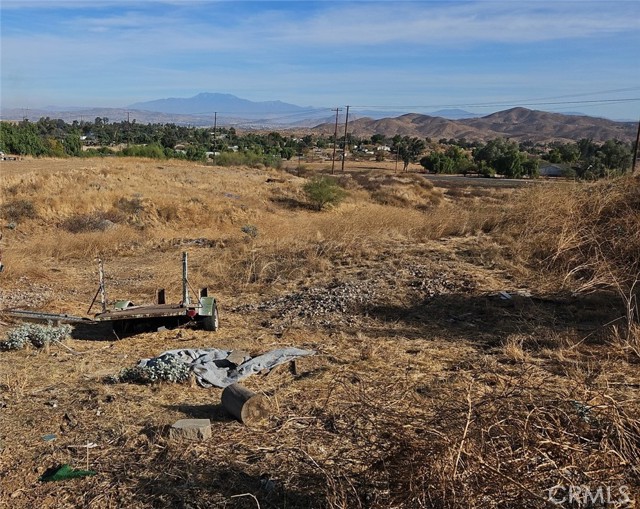 Detail Gallery Image 1 of 1 For 21145 Kimes Ln, Perris,  CA 92570 - 3 Beds | 2 Baths