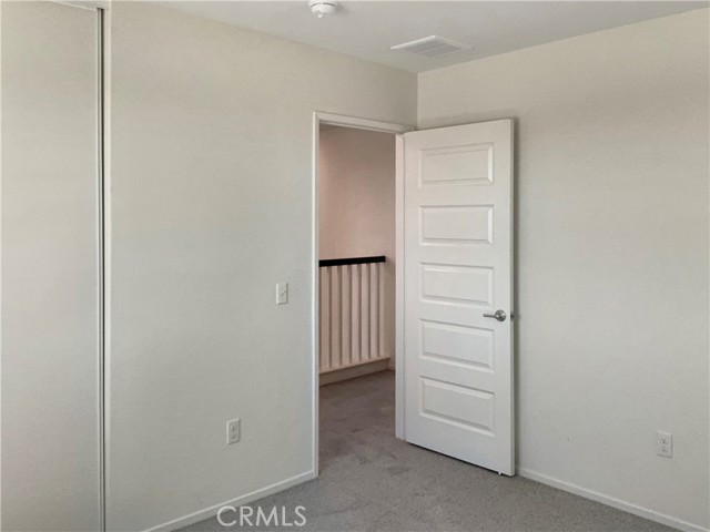 Detail Gallery Image 15 of 19 For 15722 Wyburn Ln, Victorville,  CA 92394 - 4 Beds | 2/1 Baths