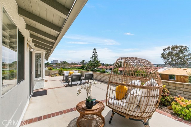 Detail Gallery Image 32 of 36 For 1967 Vista Del Oro, Newport Beach,  CA 92660 - 3 Beds | 2 Baths