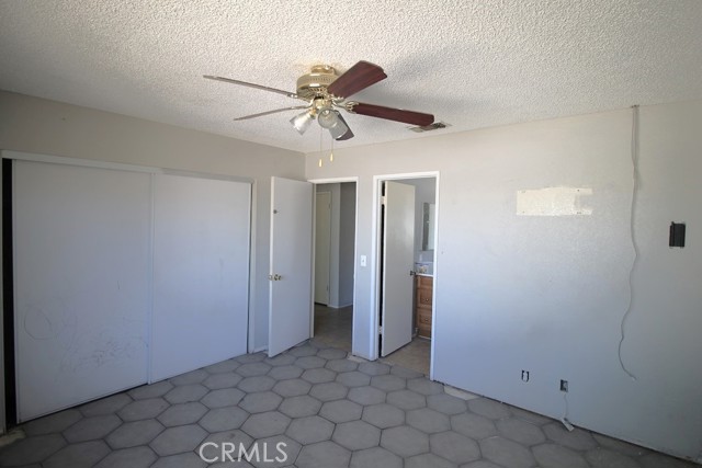 Detail Gallery Image 10 of 17 For 751 Higgins Rd #10,  Barstow,  CA 92311 - 3 Beds | 2 Baths