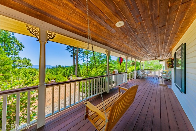 53235 Finegold Creek Court, North Fork CA: https://media.crmls.org/medias/daf6cb24-ab69-46c9-8865-3781372b7f45.jpg