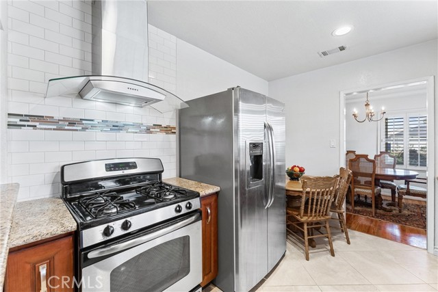 Detail Gallery Image 24 of 43 For 11004 S Van Ness Ave, Los Angeles,  CA 90047 - 2 Beds | 2 Baths