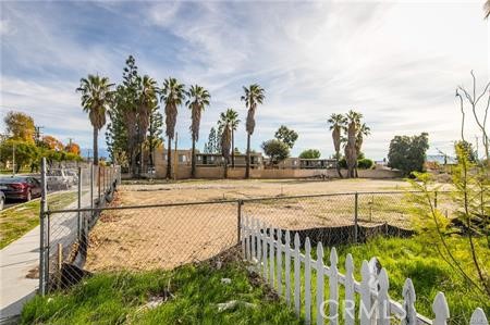 405 W Merrill, Rialto, CA, 92376 405 W Merrill, Rialto, CA, 92376