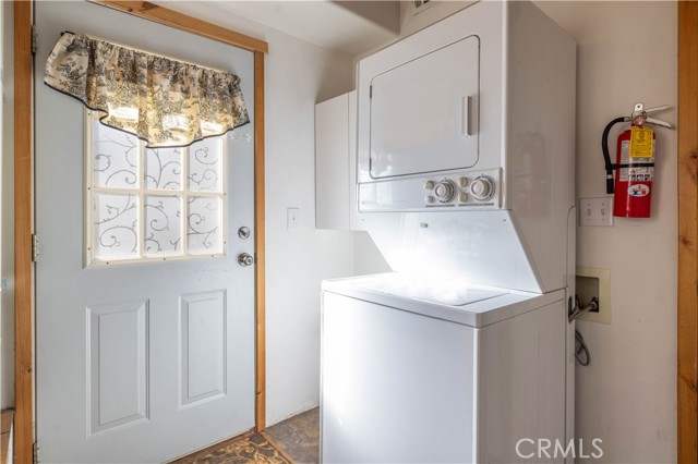 Detail Gallery Image 21 of 28 For 41063 Pennsylvania, Big Bear Lake,  CA 92315 - 2 Beds | 1 Baths