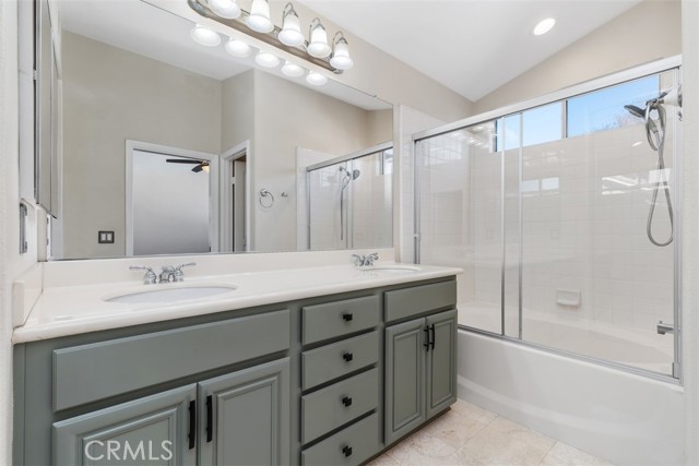 Detail Gallery Image 21 of 34 For 17 Paseo Dalia, Rancho Santa Margarita,  CA 92688 - 3 Beds | 3 Baths