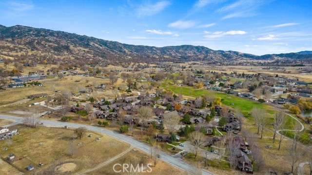 Detail Gallery Image 32 of 34 For 2 Village Ln, Tehachapi,  CA 93561 - 2 Beds | 2 Baths