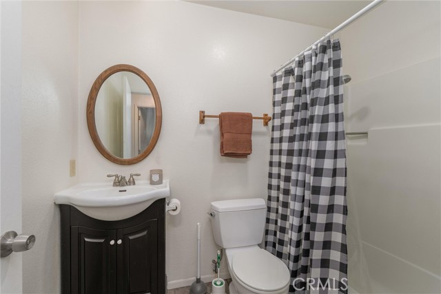 Detail Gallery Image 19 of 44 For 15328 Forest Ranch Wy, Forest Ranch,  CA 95942 - 3 Beds | 2/1 Baths