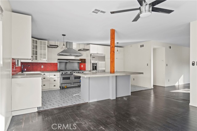 Detail Gallery Image 21 of 38 For 4536 Maycrest St, Los Angeles,  CA 90032 - 3 Beds | 3 Baths