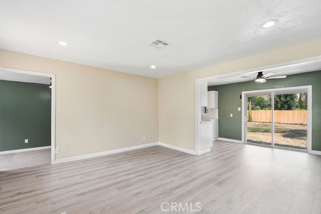 19170 Envoy Avenue, Corona CA: https://media.crmls.org/medias/dafd6120-7912-42cb-bbf9-79f24e2beb62.jpg