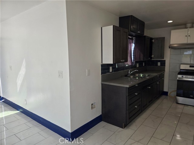 Front Image Thumbnail for CRDW25248675