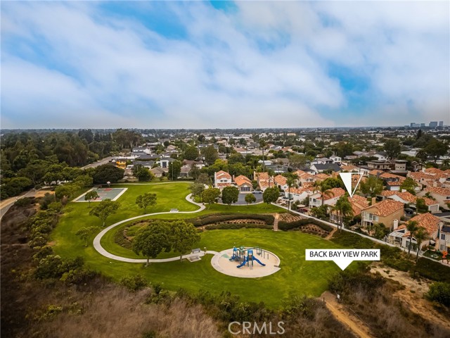 Detail Gallery Image 23 of 28 For 66 Cormorant Cir, Newport Beach,  CA 92660 - 2 Beds | 2/1 Baths