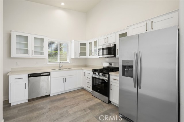 Detail Gallery Image 11 of 36 For 8250 Lankershim Blvd #36,  North Hollywood,  CA 91605 - 2 Beds | 2 Baths