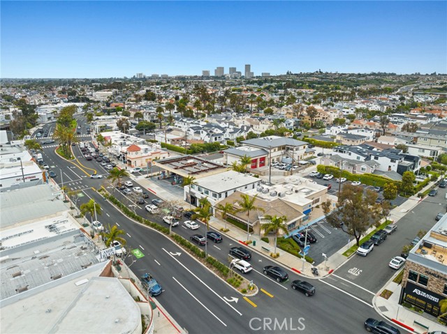 Detail Gallery Image 30 of 31 For 420 Narcissus Ave, Corona Del Mar,  CA 92625 - 3 Beds | 3 Baths