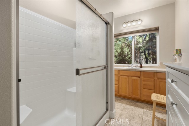 Detail Gallery Image 16 of 28 For 6341 Amherst Way, Magalia,  CA 95954 - 3 Beds | 2 Baths