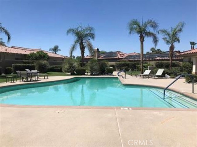315 Indian Ridge Drive, Palm Desert CA: https://media.crmls.org/medias/dafe9e8b-4ff5-4811-80b0-1e3533b64c97.jpg